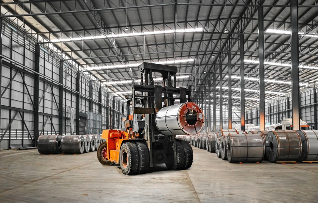 Viper Lift Truck transporting a steel roll in a warehouse